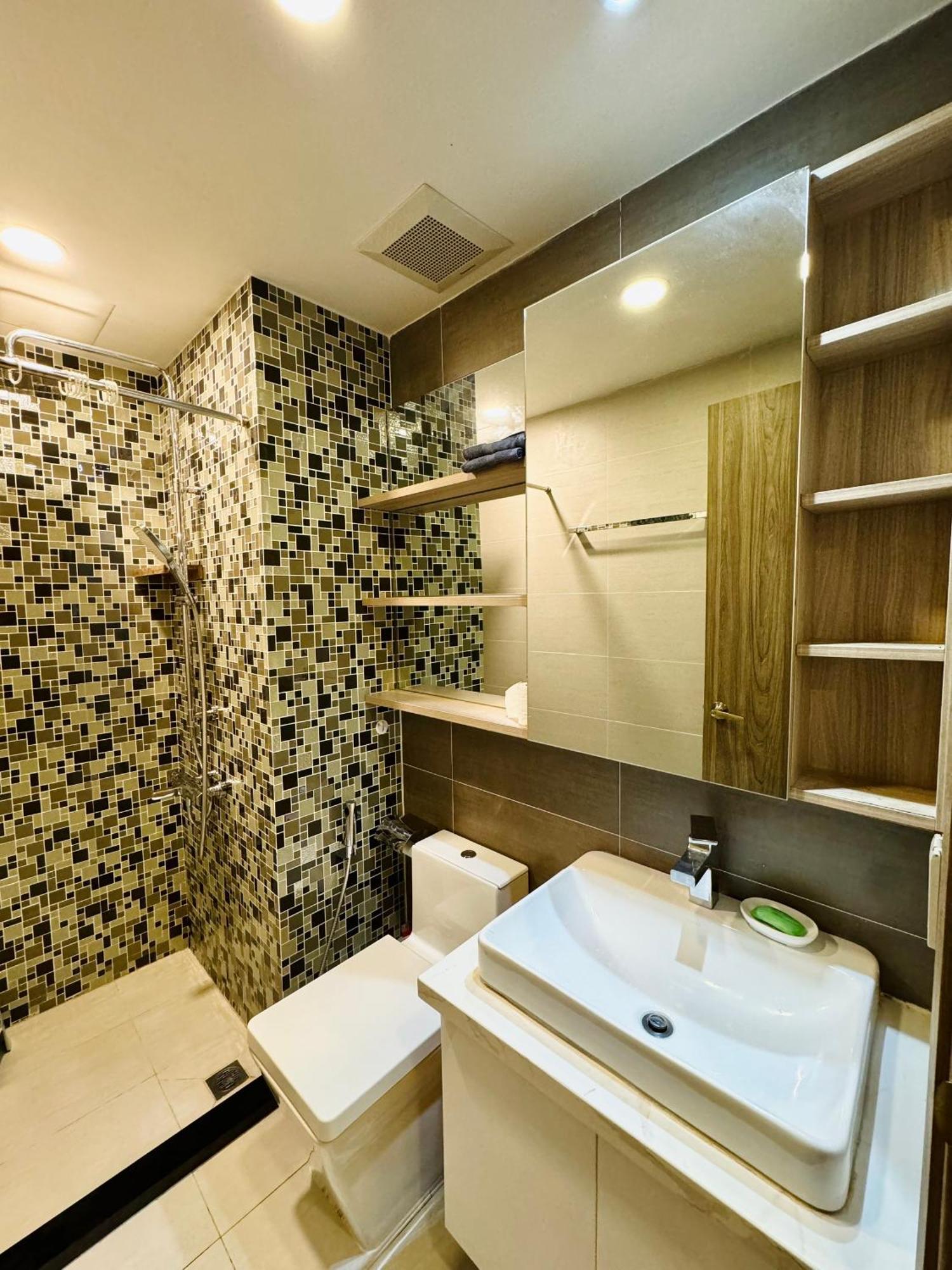 Căn hộ Ho Cao Cap Gan San Bay Tsn TP. Hồ Chí Minh